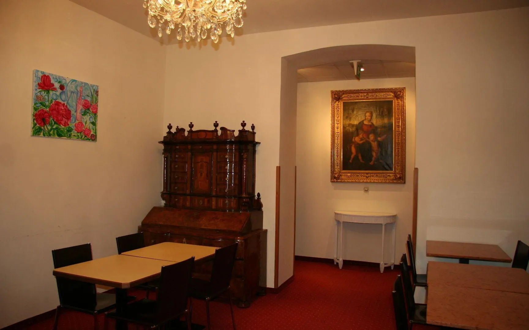 Urban Rooms Rathaus - Self Check-In Wien 4*,  Österrike