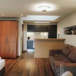 https://weisses-rossl-innsbruck.innsbruckaustriahotels.com