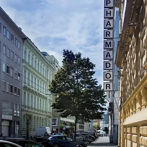 Bed & Breakfast Pharmador