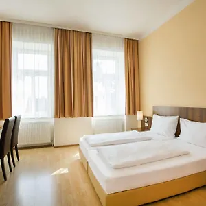 Hotel Hahn, Viena